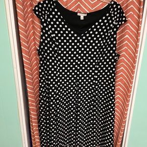 Black and white polka dot dress size 22